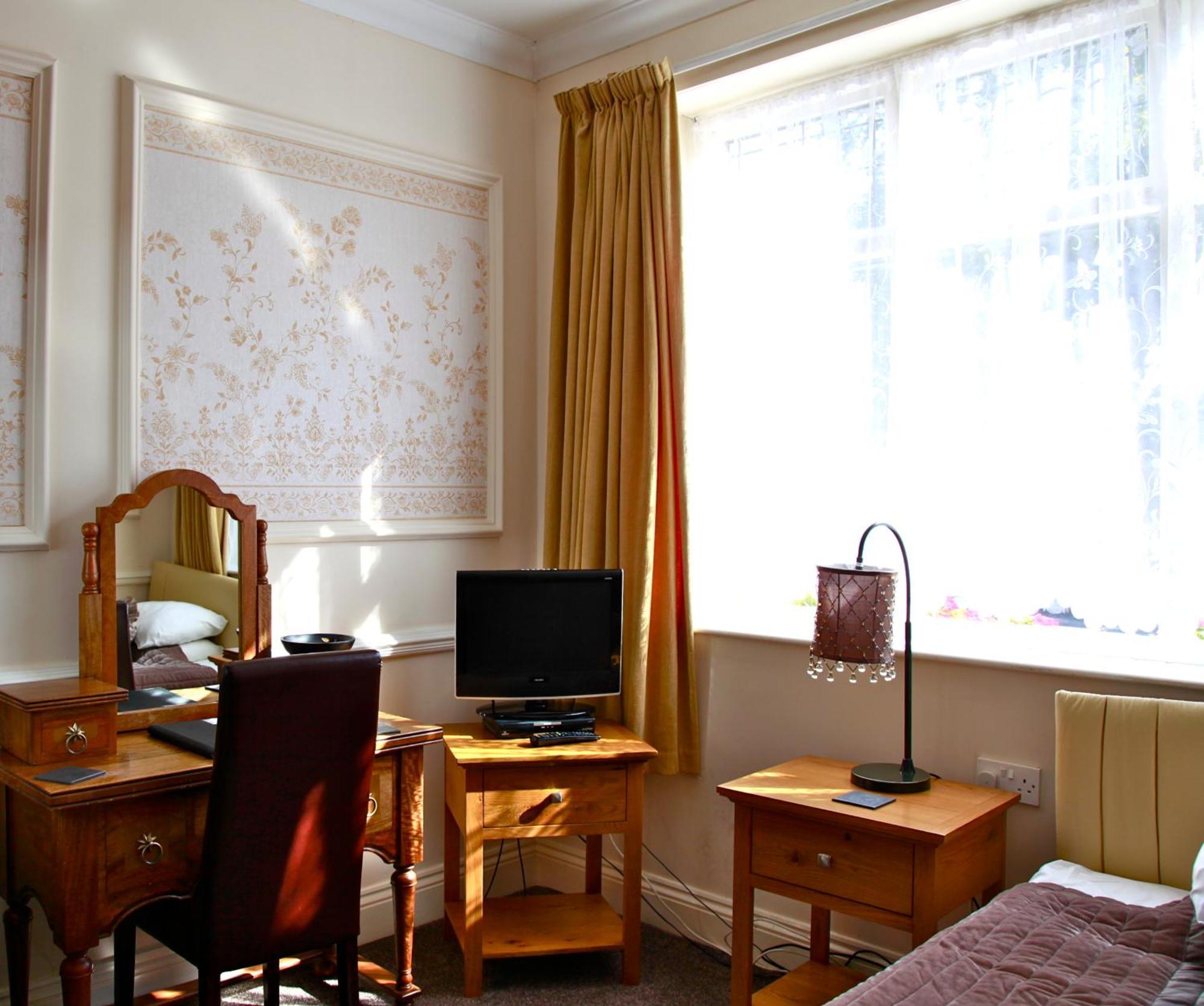 Acorn Guest House In Hull Kingston upon Hull Exterior photo