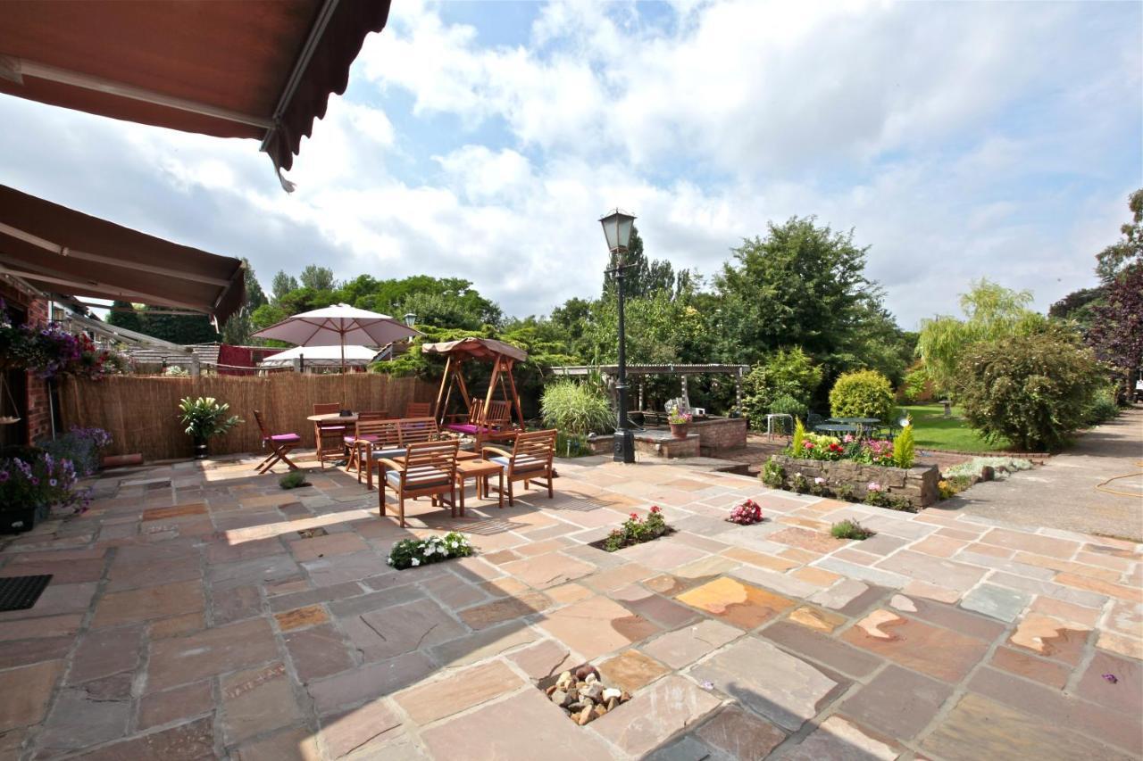 Acorn Guest House In Hull Kingston upon Hull Exterior photo